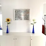 Casa Gabriela 公寓 *